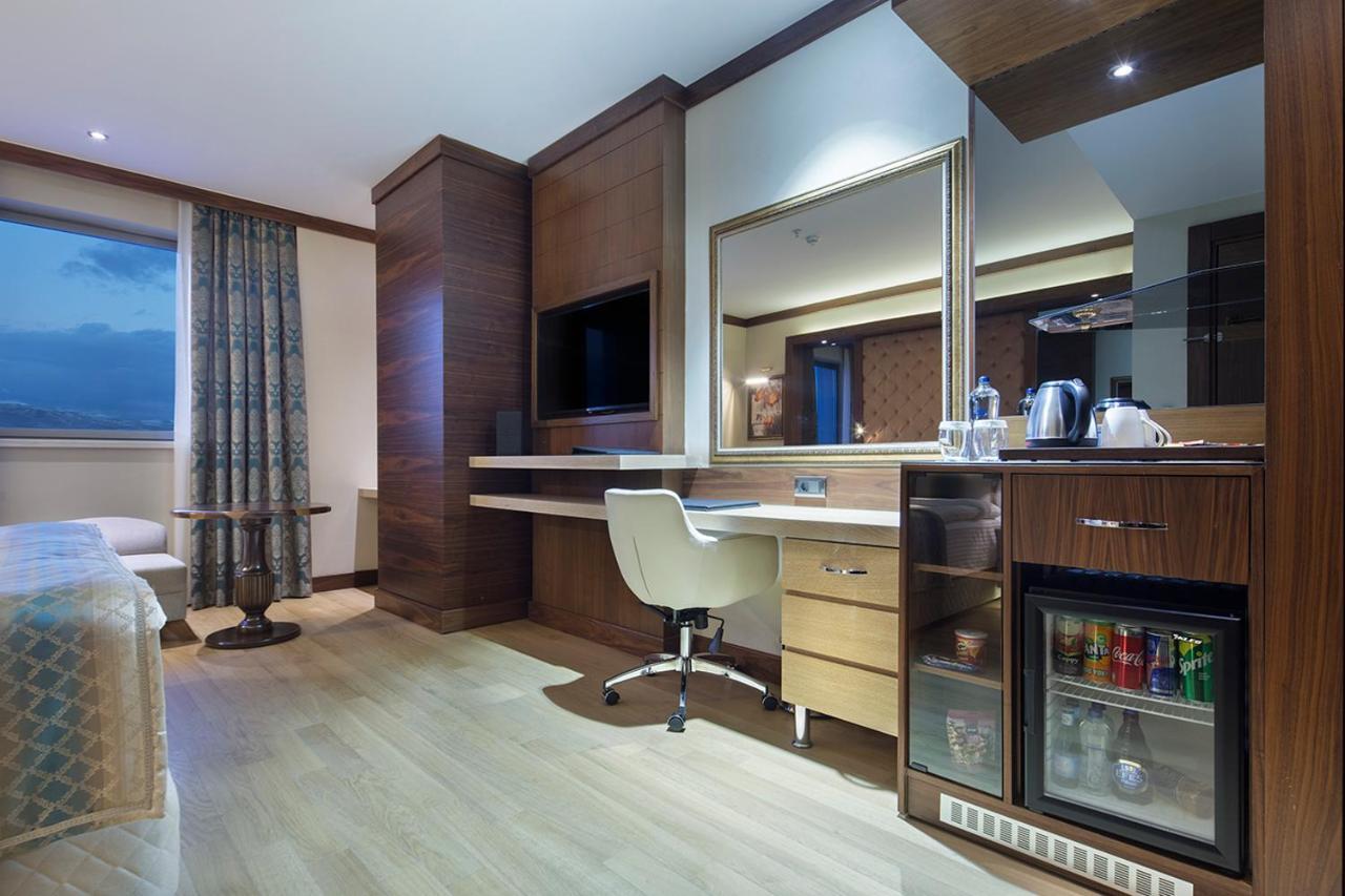 Grand Millennium Konya Exterior foto